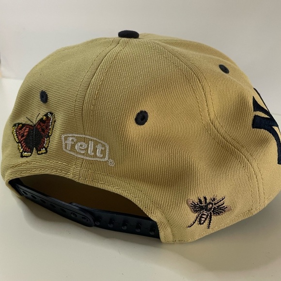 NWT New Era FELT X New York Yankees Butterfly 9FIFTY Snapback Hat main image 13